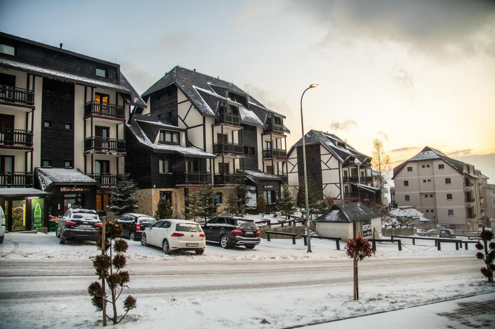 Jollykop Apartments Kopaonik Ngoại thất bức ảnh